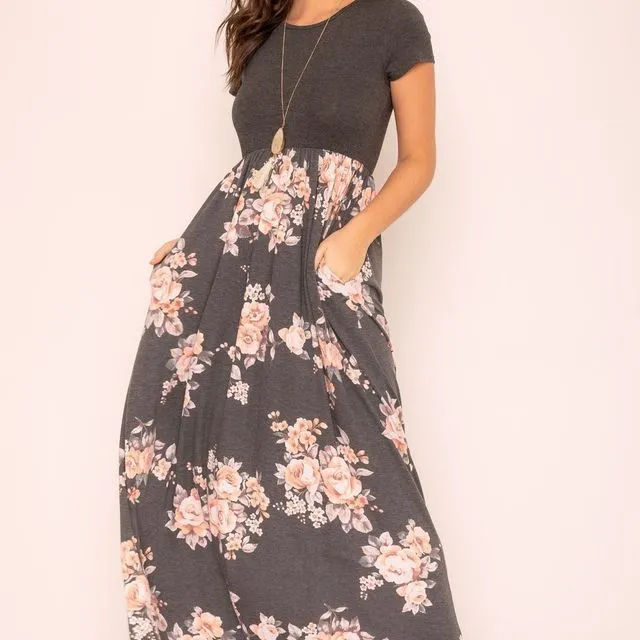 Charcoal Floral Short Sleeve Maxi Dress With Pocket