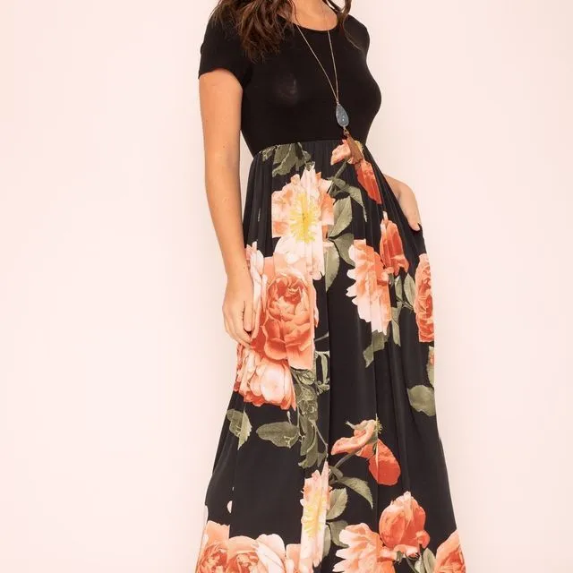 Black Coral Short Sleeve Floral Maxi Dress