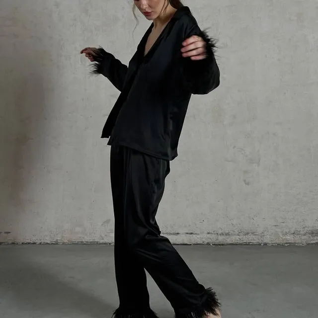 Silvia silky pajama suit with feathers - Black