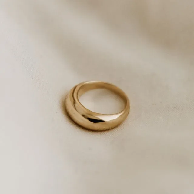 9ct Gold Statement Chunky Fluid Ring