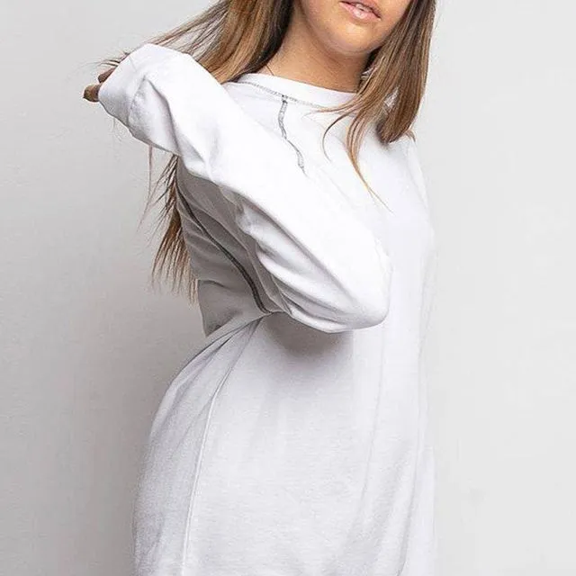 White Sweatshirt with Contrast Stitching