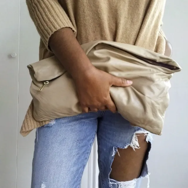 BEIGE LEATHER CLUTCH