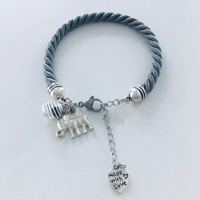 Bracelet gris avec pendentif éléphant et une perle à parfumer, bijoux, bracelet, porte bonheur, bijou, bracelets, cadeau de noel, bracelet