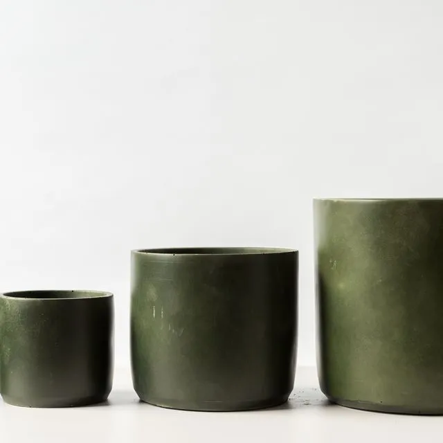 Hand-cast indoor plant pot | Dark Olive