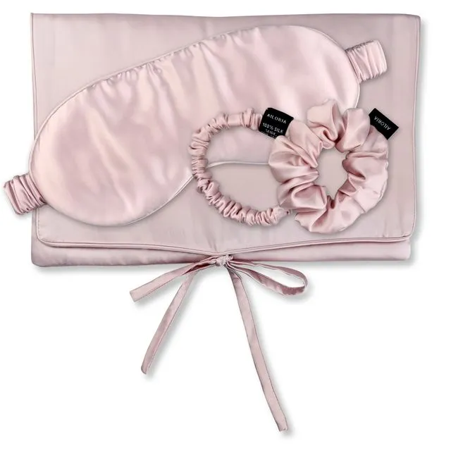 TRAVEL SET HAIR Set silk bag with eye mask and scrunchies S and M - rose