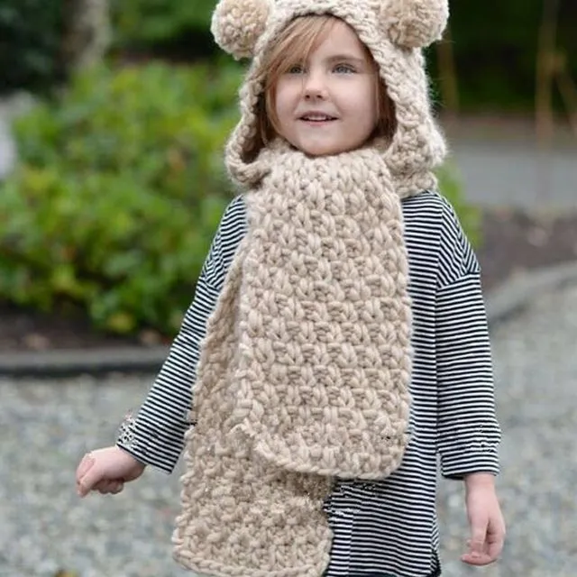 Children's Coarse Knitted Scarf with hood beige