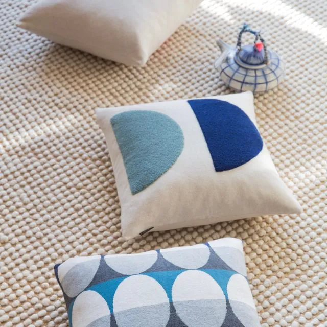 New! Mona Pillow-cover Blue