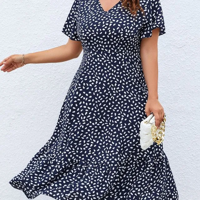 Plus Size Dots Printed V-Neck Dress