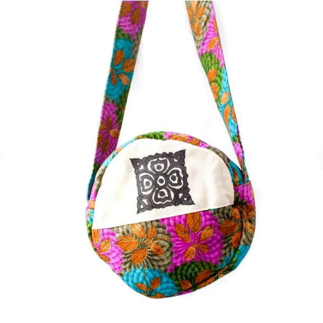 Upcycled sari handbag with strap and pockets, handmade (mixed colours, patterns)