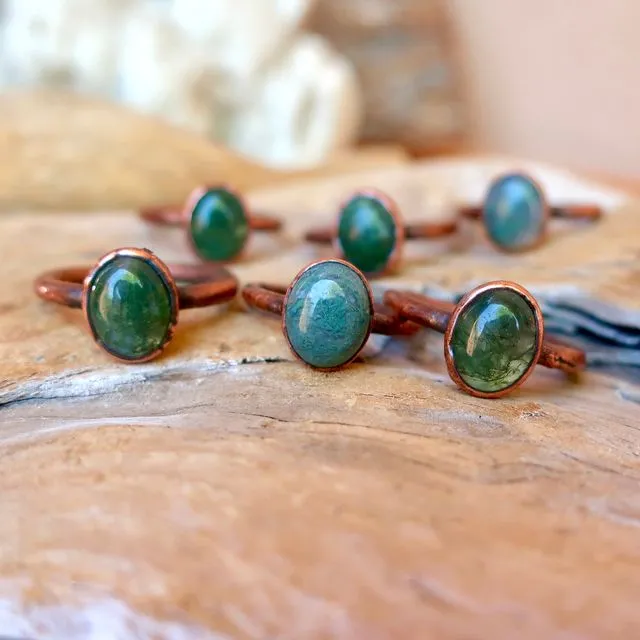 6 Piece Green Moss Agate Copper Rings 10 x 8mm | Set of 6 Rings