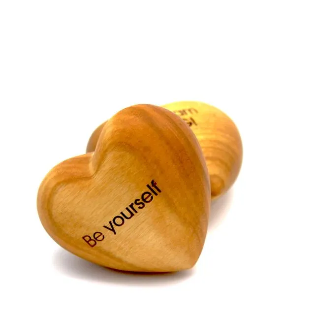 Thankgoods wooden heart Be yourself