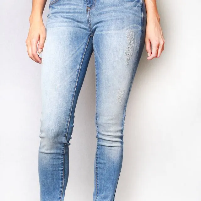 Women's Midrise Distressed Skinny Jeans