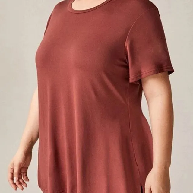 Plus Size Solid Color Crew Neck Loose Casual T-Shirt