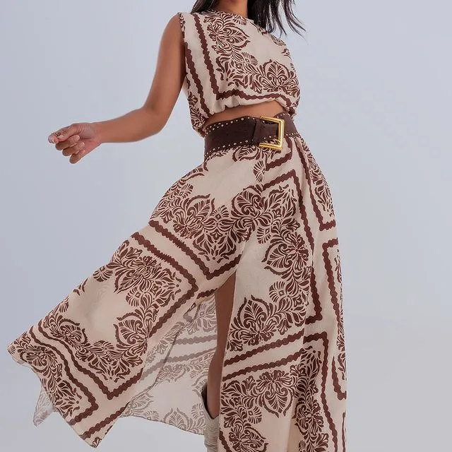 MAXI SKIRT WITH SPLIT IN BEIGE AND BROWN GEO PRINT
