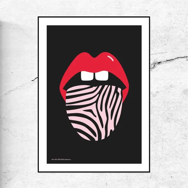 Kiss Me Wild - Lips Print