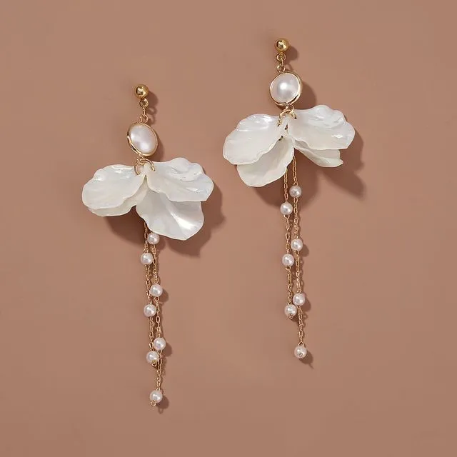 Long Tassel Colorful Pearl White Petal Stud Earrings