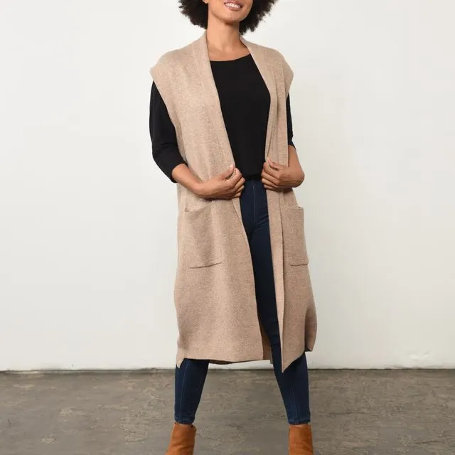 Solid Open Front Vest in Charcoal, Oatmeal, Black