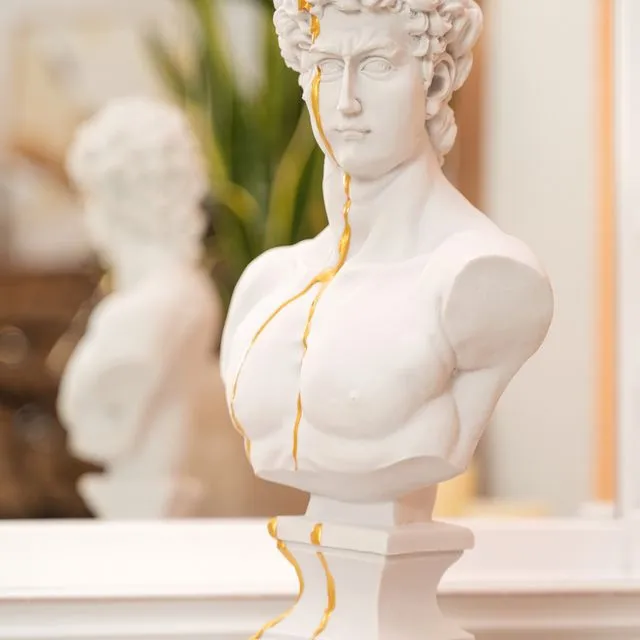 David’s Beauty Modern Sculpture for Home Decor