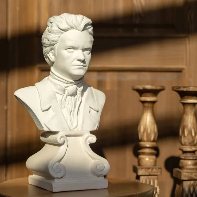 Ludwig van Beethoven Bust Modern Sculpture for Home Decor