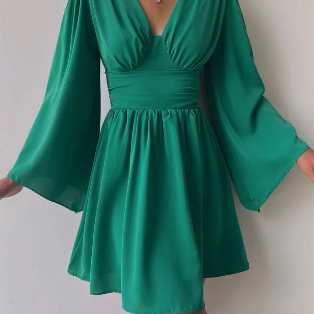 Kourtney Sway Lantern Dress (Green)