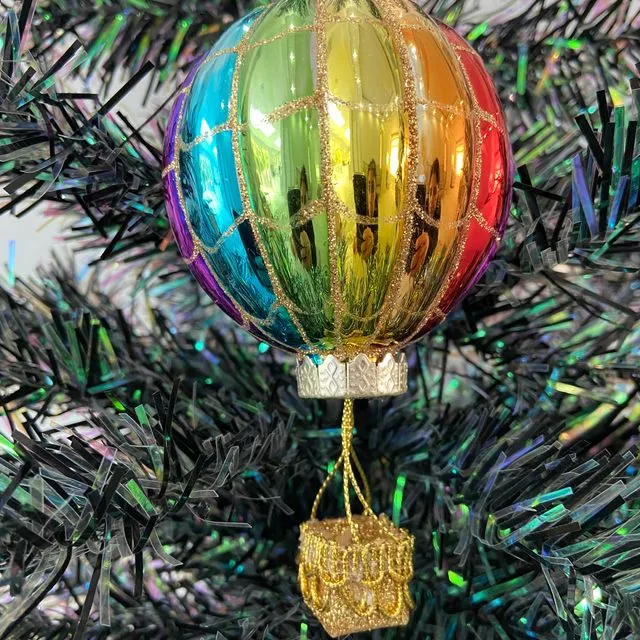 Glass hot air balloon hanging Christmas ornament