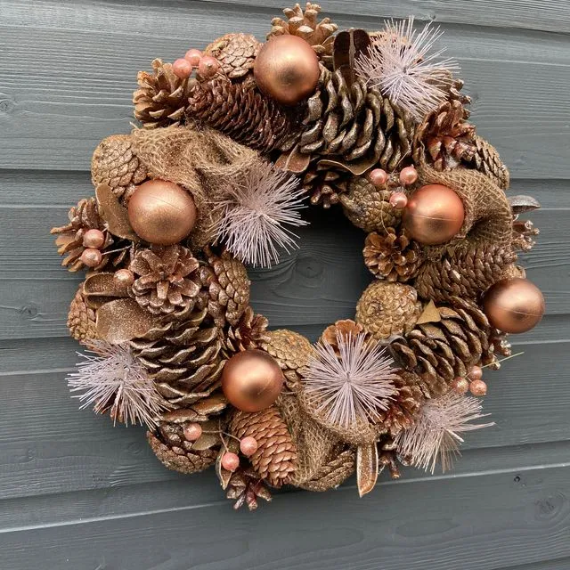 Handmade hanging copper wreath 34 x 34 x 9cm