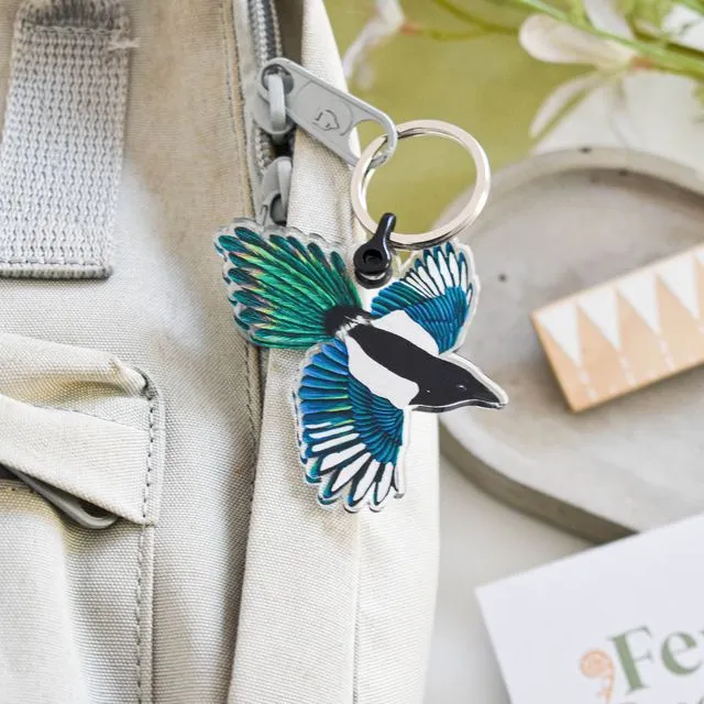 Magpie Recycled plastic keyring