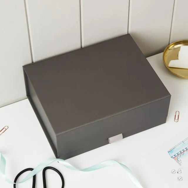Grey Magnetic Shut Luxury Gift Box