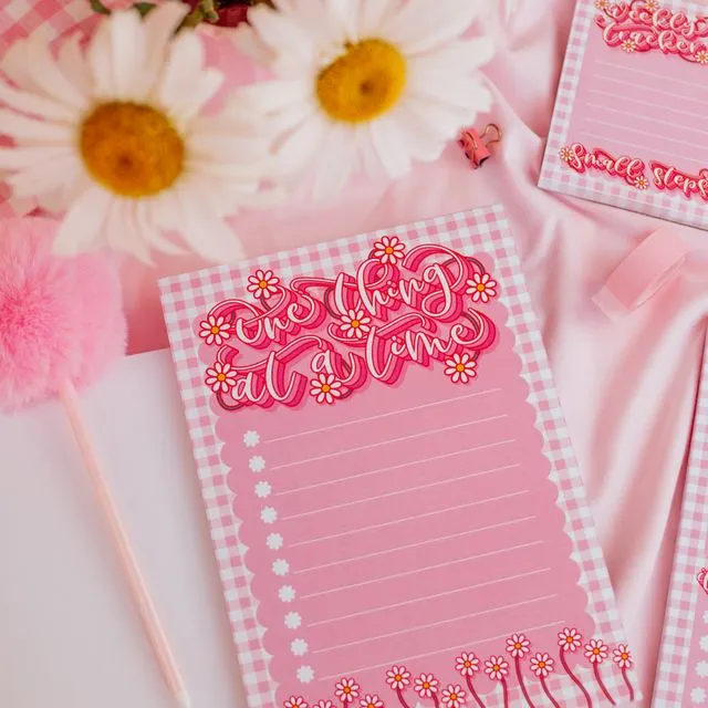 A5 Floral Gingham To Do List Pad