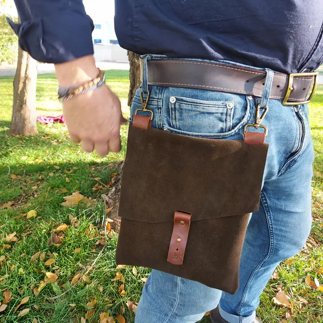 Fanny pack for bikers and hikers, Made of waterproof suede and semi-greased leather. With quick hitches. Opplav pilgrim biker.(Tobacco Brown Suede)