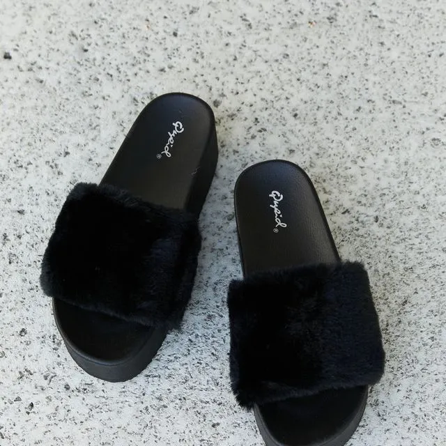 Qupid Feeling Good Faux Fur Platform Slide Sandals in Black