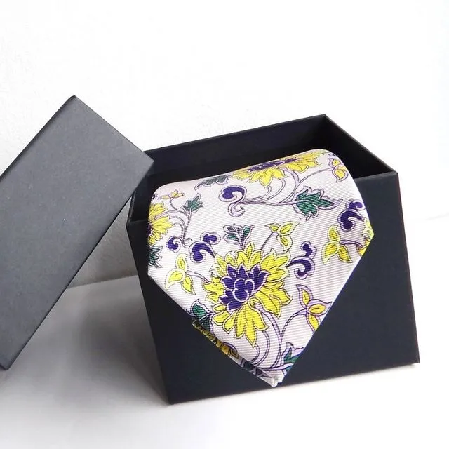 Luxury Handmade Floral Silk Tie