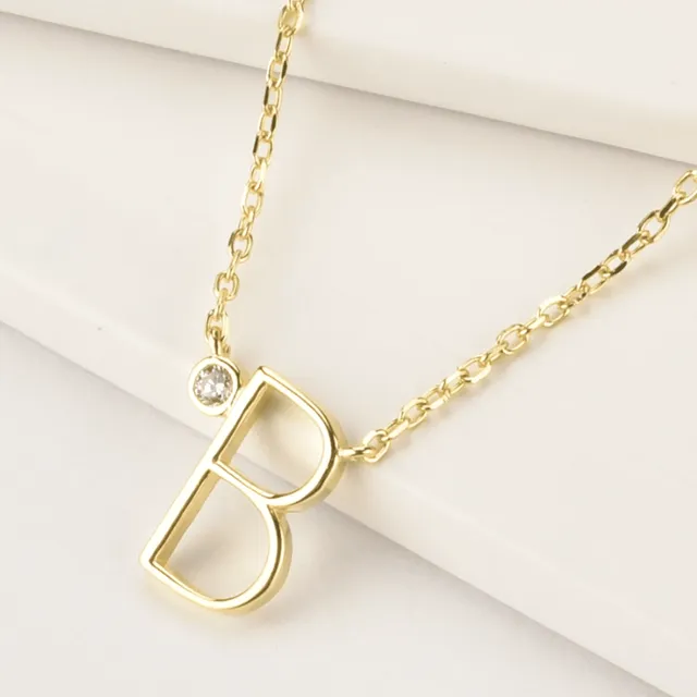 "B" initial pendant necklace