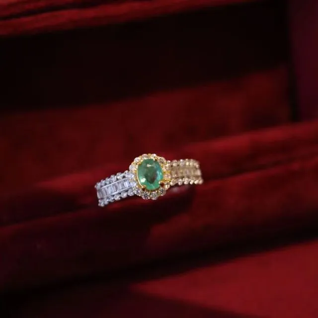 Gold vermeil Royal style Emerald ring - adjustable - Real Emerald gemstones