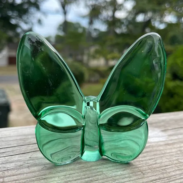 NEW Lainy Exclusive Mor Crystal Butterfly Home Decor in Emerald