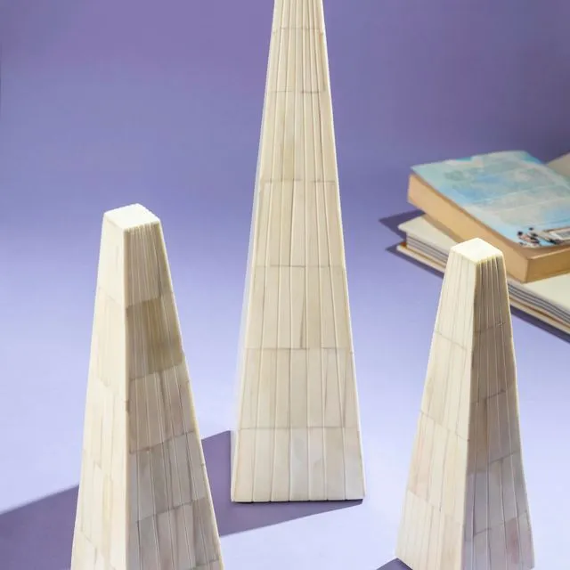 Nanke Bone Decorative Obelisk Sculptures (Set of 3)