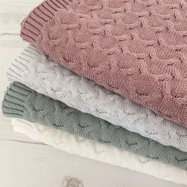 Organic Cotton Knitted Cable Blanket