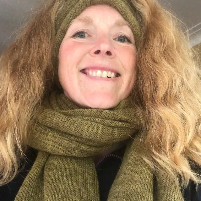 Knitted Alpaca Headband - Moss Green