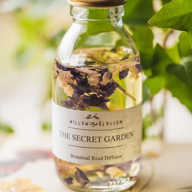 The Secret Garden Reed diffuser, Vegan friendly and cruelty free 🌼