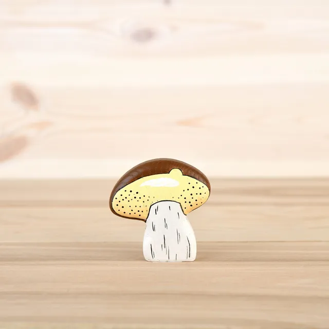 Wooden Brown-cap mushroom toy
