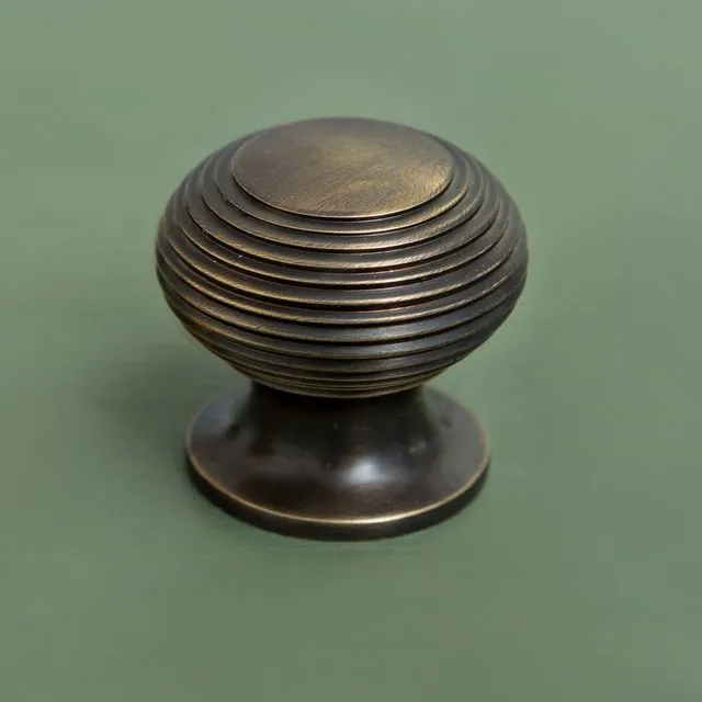 Solid Brass Kitchen Beehive Cabinet Knobs 30mm - Brass Beehive Cabinet Knobs 30mm - Antique Brass