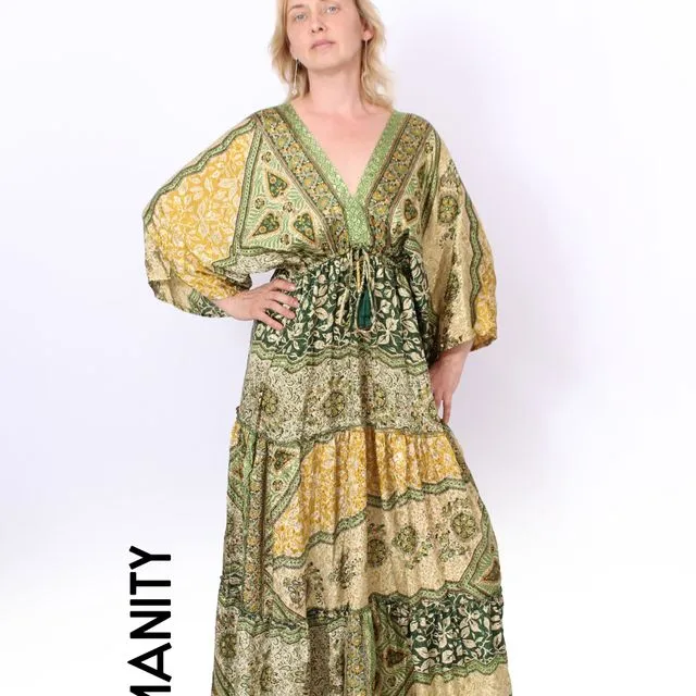 Malia Long bohemian kaftan dress_Vinu 012