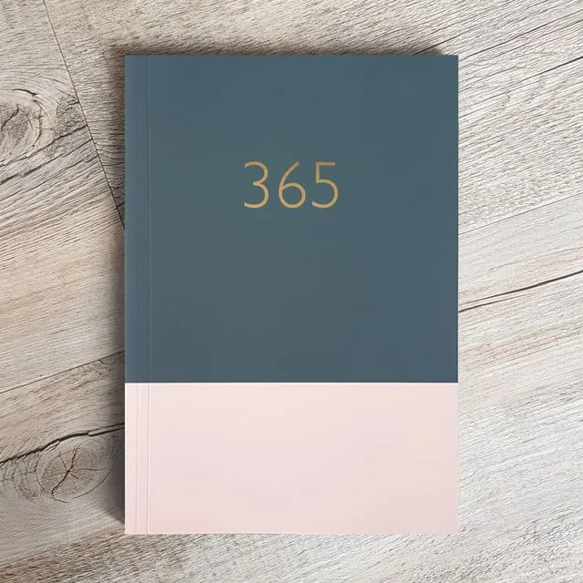 Undated Diary Planner "365" | Week to View