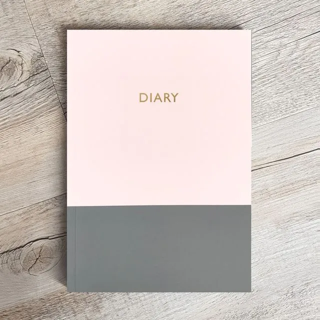 Undated Diary Planner "Diary" | Week to View