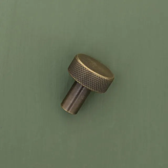 Solid Brass Knurled Kitchen Pull Handles & Knobs - Antique Brass - Knurled Cabinet Knob 25mm and 30mm high