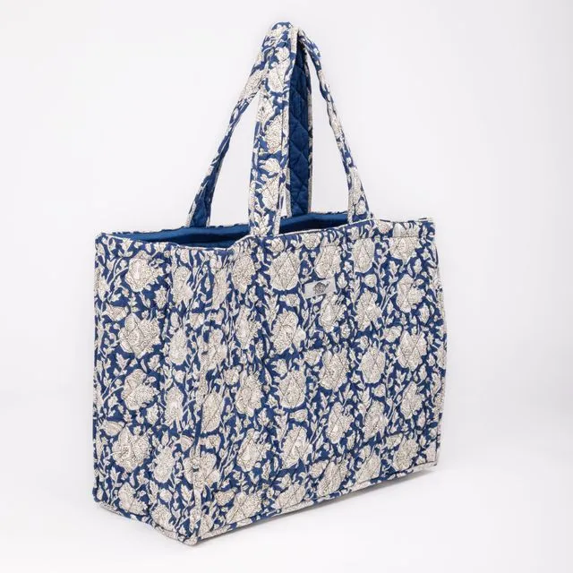 QUILTED TOTE BAG BLUE