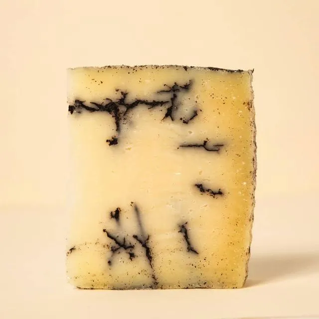 Sheep Cheese with Truffle - 250 gr