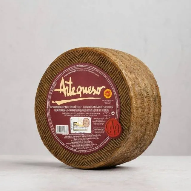 Aged Artisan Manchego Cheese DOP 3.1 Kg