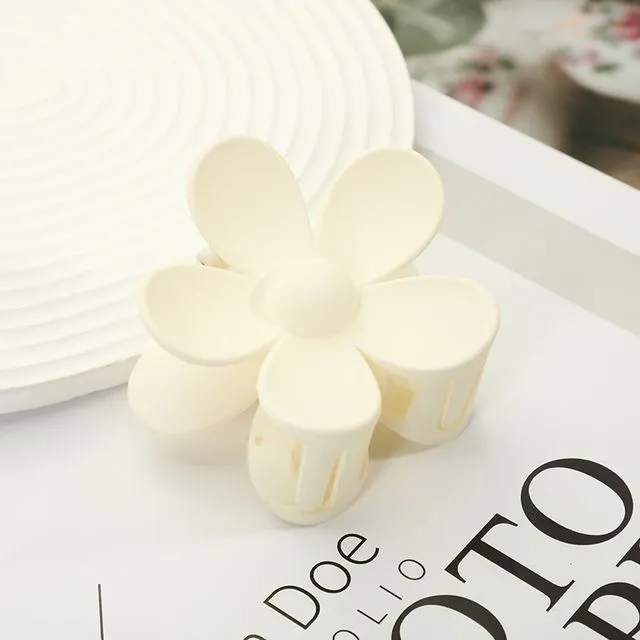 Solid Color Flower Shaped Claw Clip-WHITE