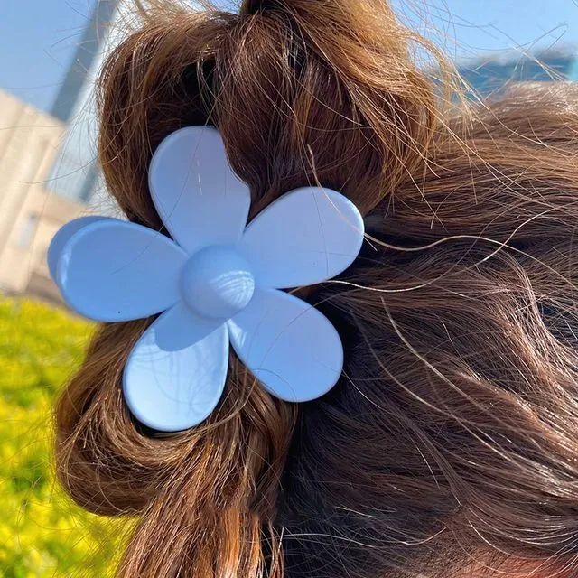 Solid Flower Shape Hair Claw Clip-LIGHT BLUE